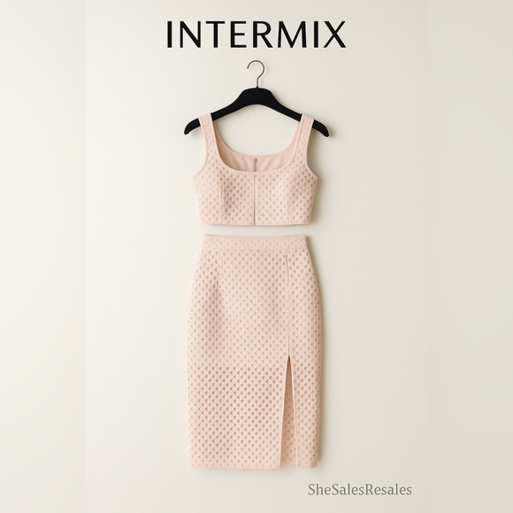 INTERMIX Dresses & Skirts - Intermix Embroidered Lace Pencil Skirt Top Set S